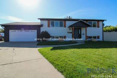 Main picture of 498 E Paty Cir