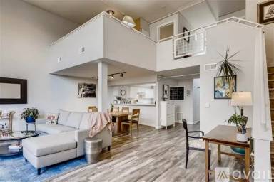 Main picture of 930 Acoma St