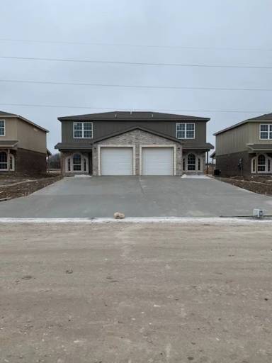 Main picture of 1318 Calle De Bronce