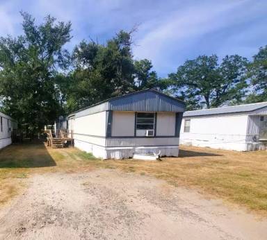 Main picture of 161 FM 1617
