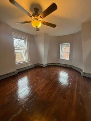 Main picture of 256 Montgomery St