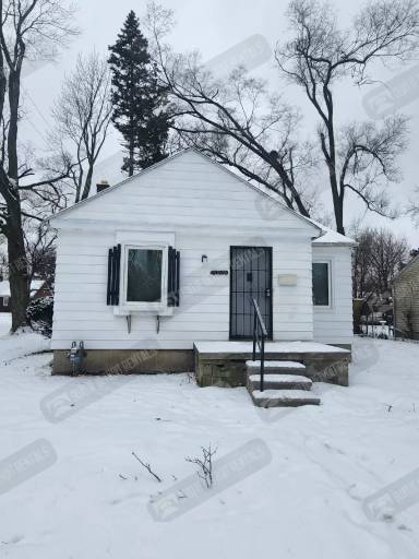 Main picture of 18401 Prevost St