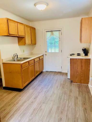 Main picture of 3105 Roslyn Dr