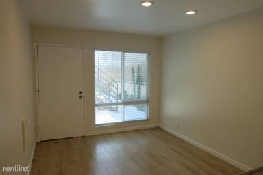 Main picture of 2207 Ocean Ave