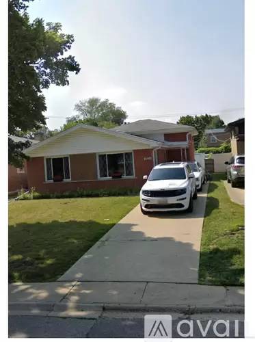 Main picture of 3825 W Jarvis Ave