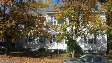 Main picture of 868 Union St