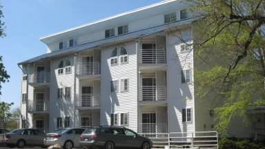 Main picture of 714 W Elm St