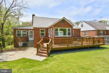 Main picture of 10603 Edgewood Ave