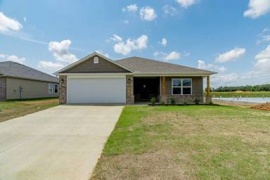 Main picture of 1721 Forest Dr