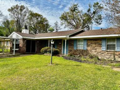 Main picture of 116 Nelda Dr