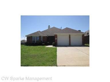 Main picture of 4829 Egret St