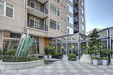 Main picture of Ellington Condominiums