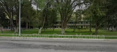 Main picture of 707 SW Higgins Ave Apartments