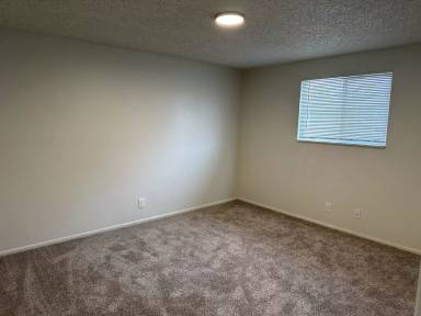 Main picture of 137 Davis Ave