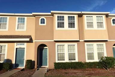 Main picture of 7011 White Treetop Pl