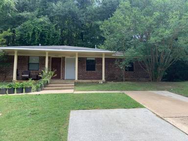 Main picture of 1313 - 1315 Hampton Dr