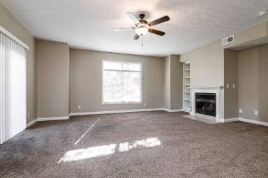 Main picture of 807 E Main St