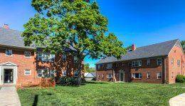 Main picture of 2361 Tauromee Ave