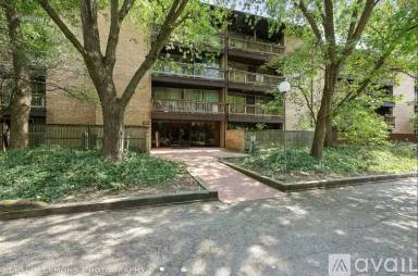 Main picture of 5600 Hillcrest Ln