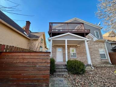 Main picture of 210 N Keystone Ave