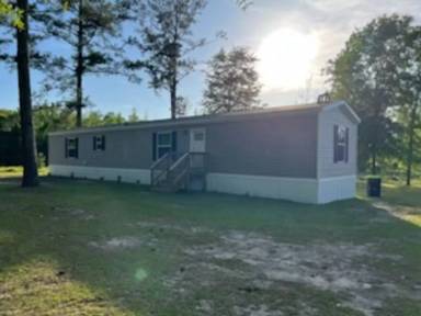 Main picture of 339 Quaker Bridge Rd