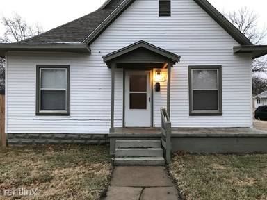 Main picture of 1248 S Saint Francis St