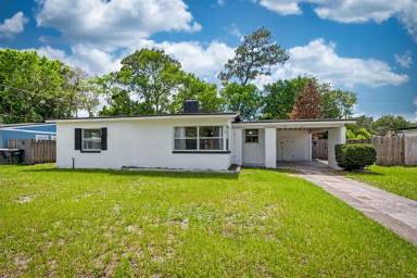 Main picture of 6216 Suwanee Rd