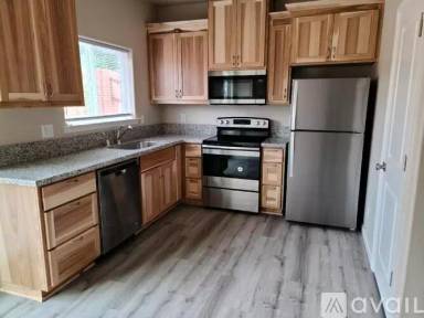 Main picture of 546 Oakwood Ln
