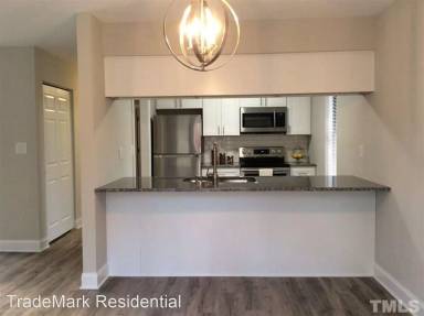 Main picture of 5359 Wayne St