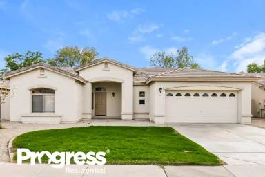 Main picture of 21179 E Lords Way