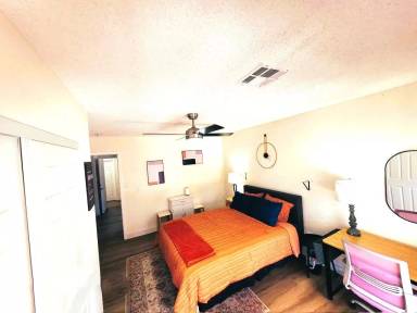 Main picture of 7901 Aplin Ave
