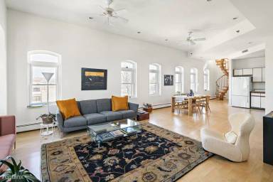 Main picture of 37 Winnisimmet St