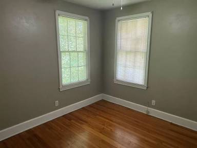 Main picture of 1338 Colonial Dr