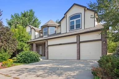 Main picture of 8700 Triple Crown Dr