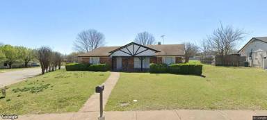 Main picture of 1020 Hillcrest Dr