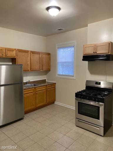 Main picture of 6028 S May St