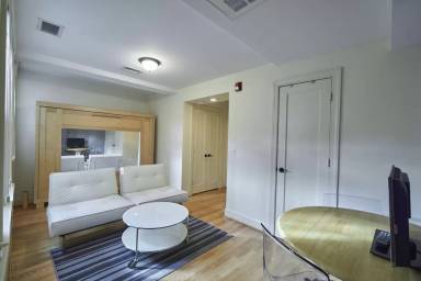 Main picture of 2902 Porter St NW