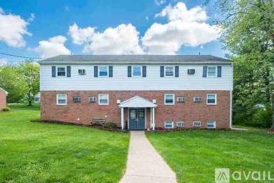 Main picture of 411 N Duke St