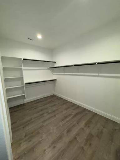 Main picture of 1400 Razorbill Rd
