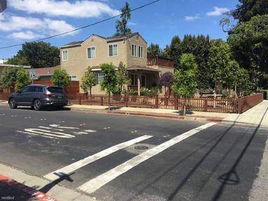 Main picture of 1336 Whipple Ave