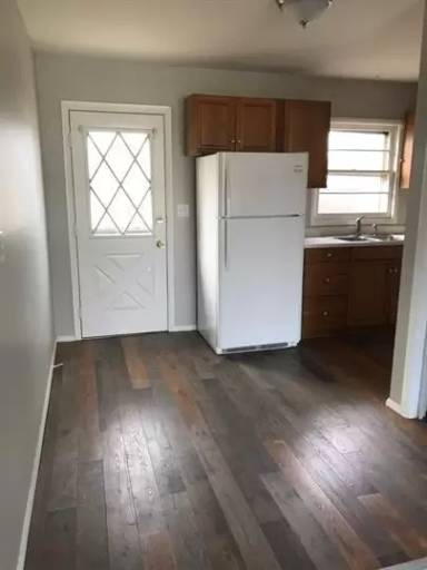 Main picture of 28 Meadow Ln