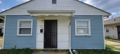 Main picture of 2155 Admiral Dr