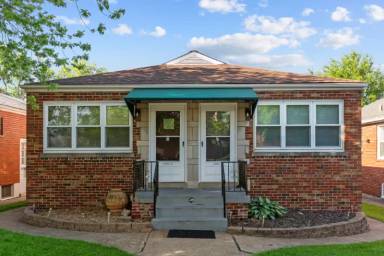 Main picture of 4980 Fyler Ave