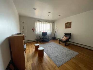 Main picture of 9318 170th St