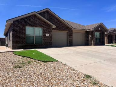 Main picture of 403 E 21st St