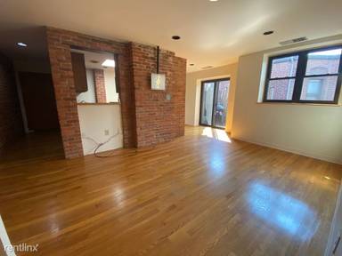 Main picture of 95 Gainsborough St