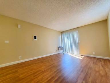 Main picture of Willow Creek Apartments