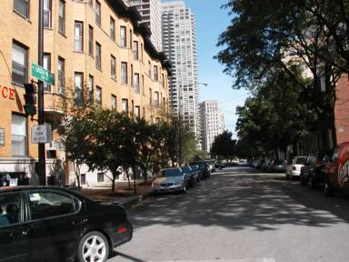 Main picture of 1909 N Lincoln Ave