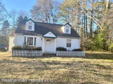 Main picture of 143 Barrett Heights Rd