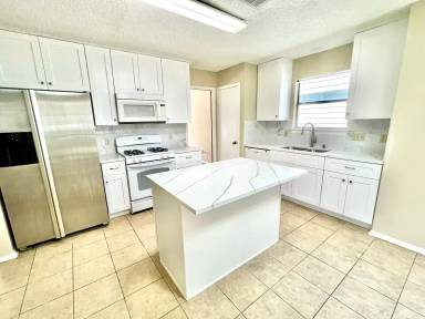 Main picture of 12610 Dringenberg Dr